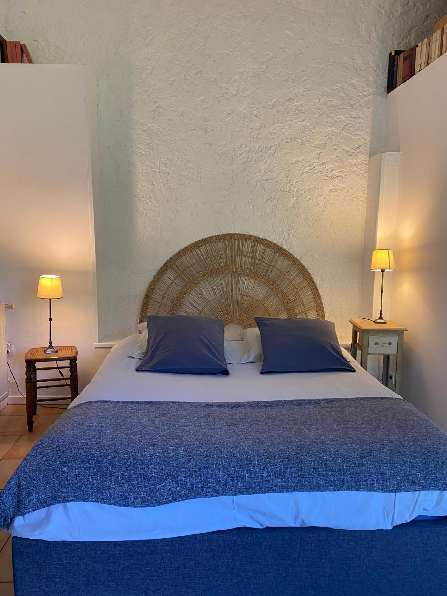 La Clef Du Four Bed and Breakfast Plesder Exteriör bild
